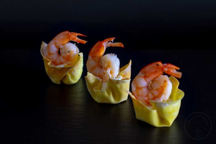 Wonton krepšeliai su krevete