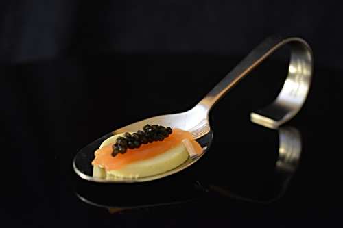 Black caviar with asparagus "panna cotta"